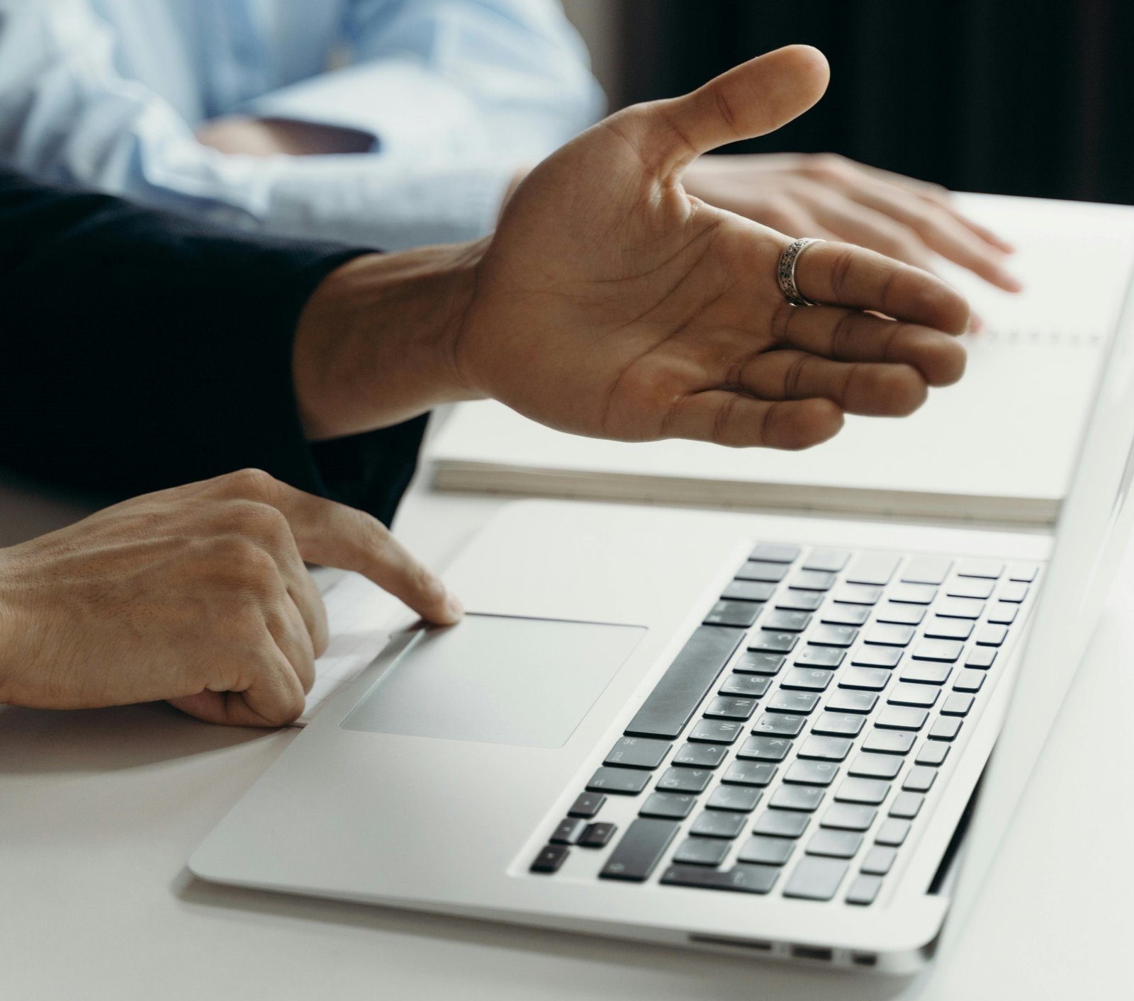 Healthcare project management consultants by Akash Advisors