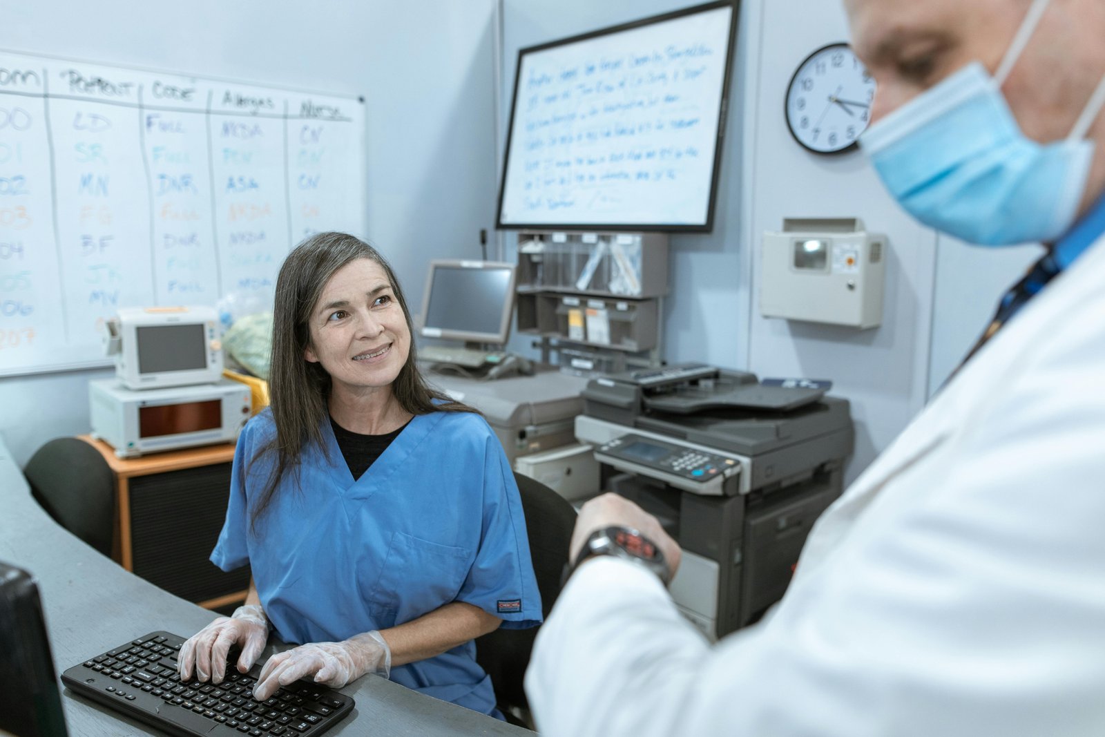 Healthcare project management consultants by Akash Advisors